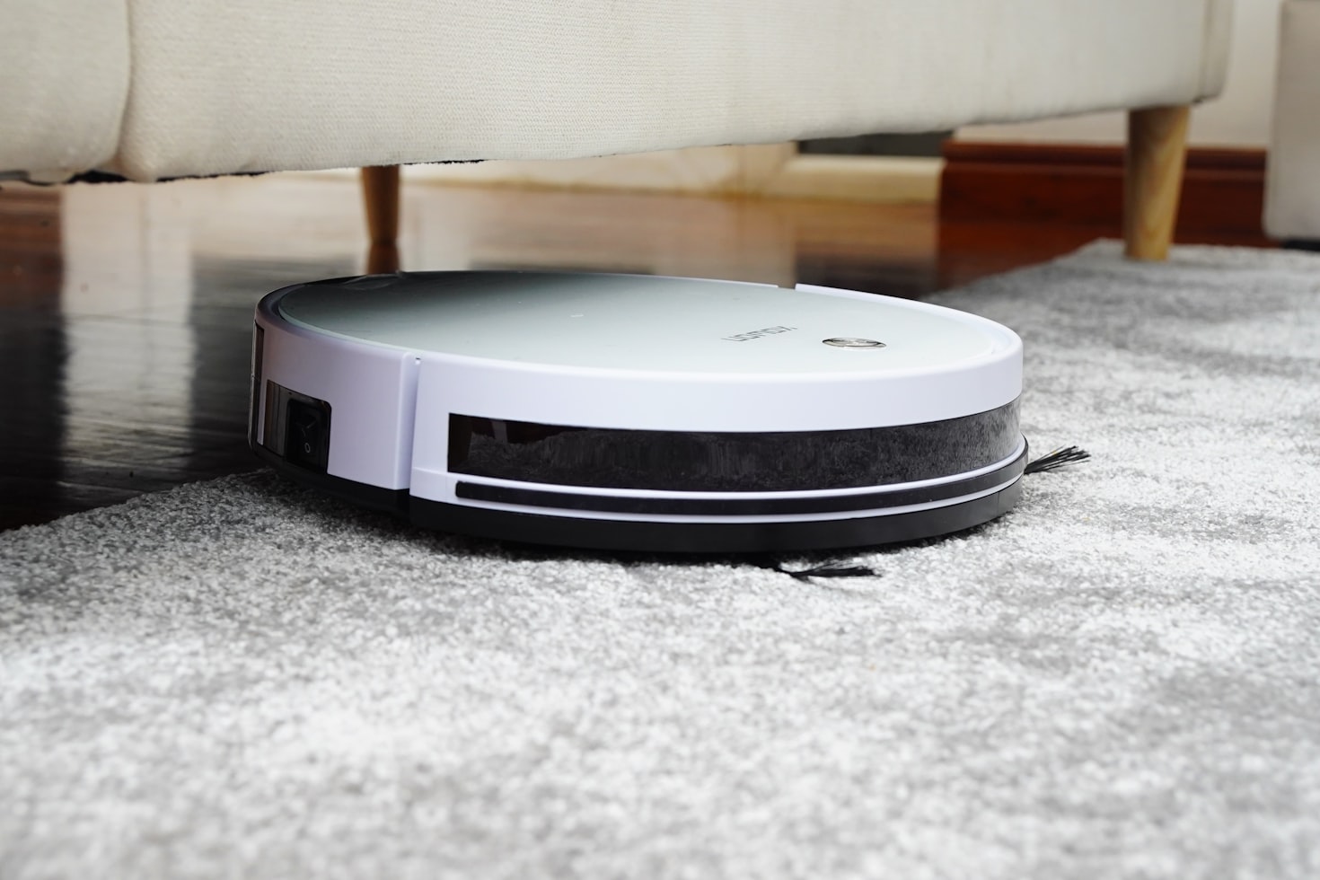 Upright and Robot Vacuums